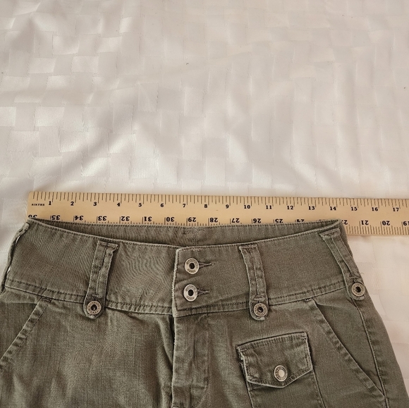 Sliver Jeans Three Inch Waist Band Denim Gray Women's Shorts Size 27 - Picture 4 of 5